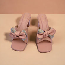 Plain Bow Heel