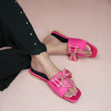 Ribbon Knot Flat