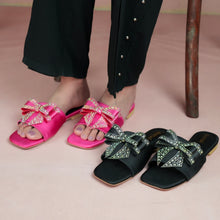 Ribbon Knot Flat
