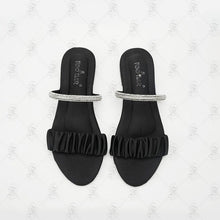 Frill Flats